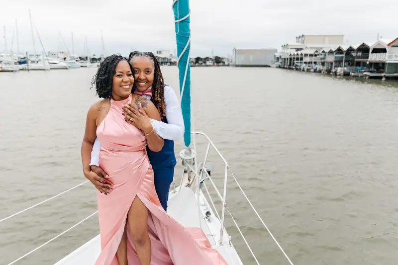 New Orleans sailboat elopement on Lake Pontchartrain at sunset
