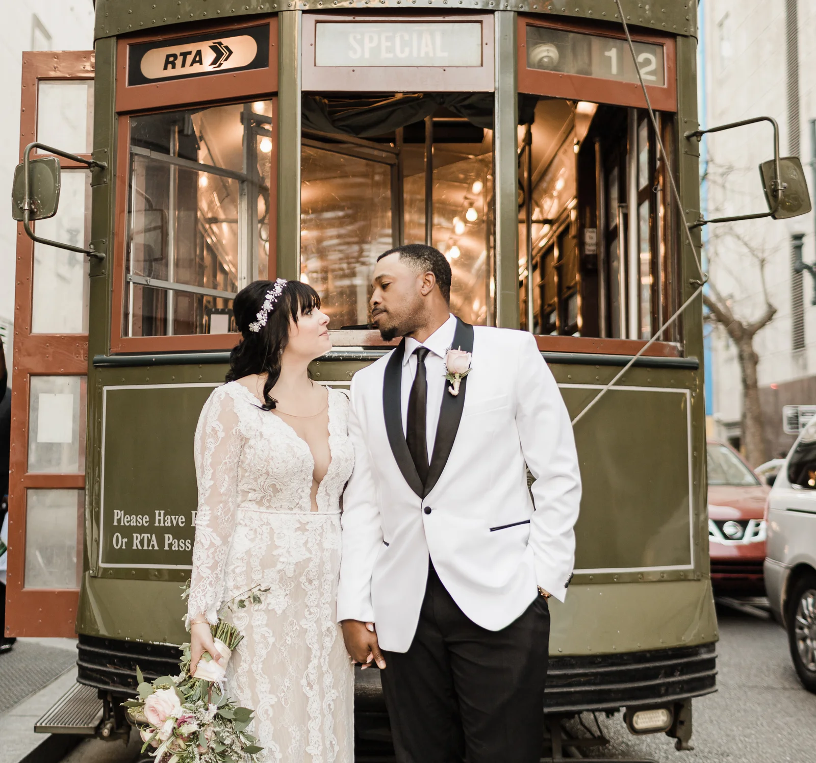 Romantic New Orleans Vow Renewal Ceremony by Ibay Photography