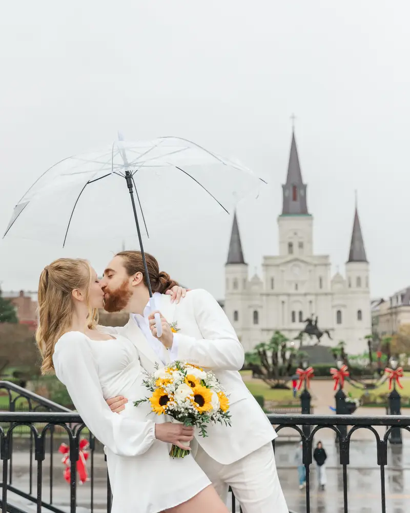 French Quarter elopement photography by New Orleans photographer Ibay Photography